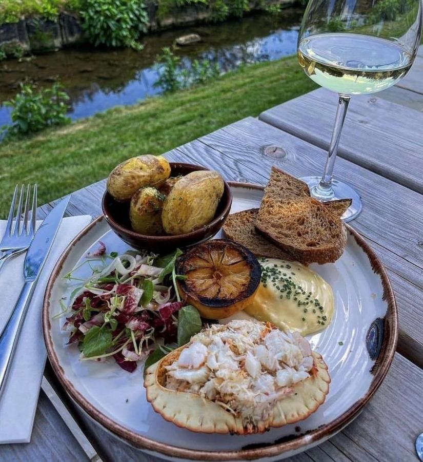 The Nevill Arms Hotel Medbourne Bagian luar foto